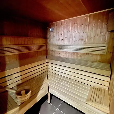 Polanki Luks 2+2+3 Apartment *